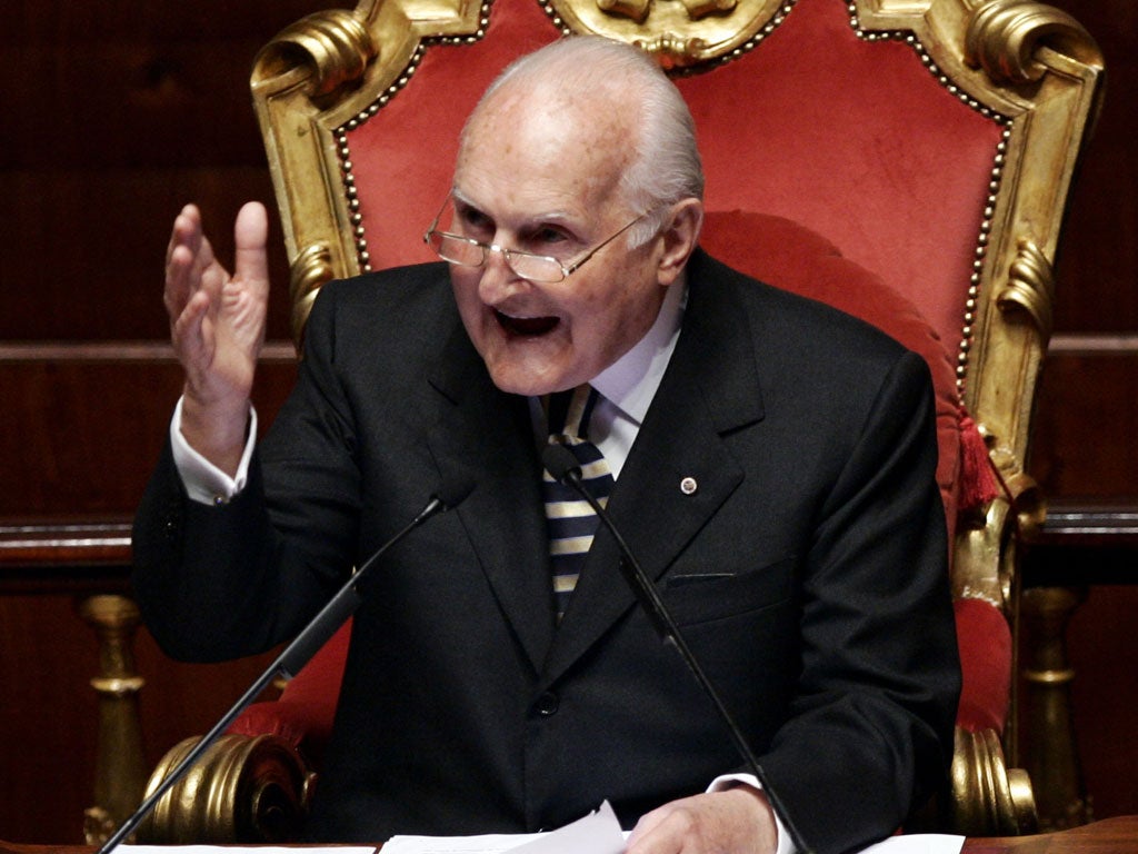 A politician of unimpeachable integrity: Scalfaro in 2006