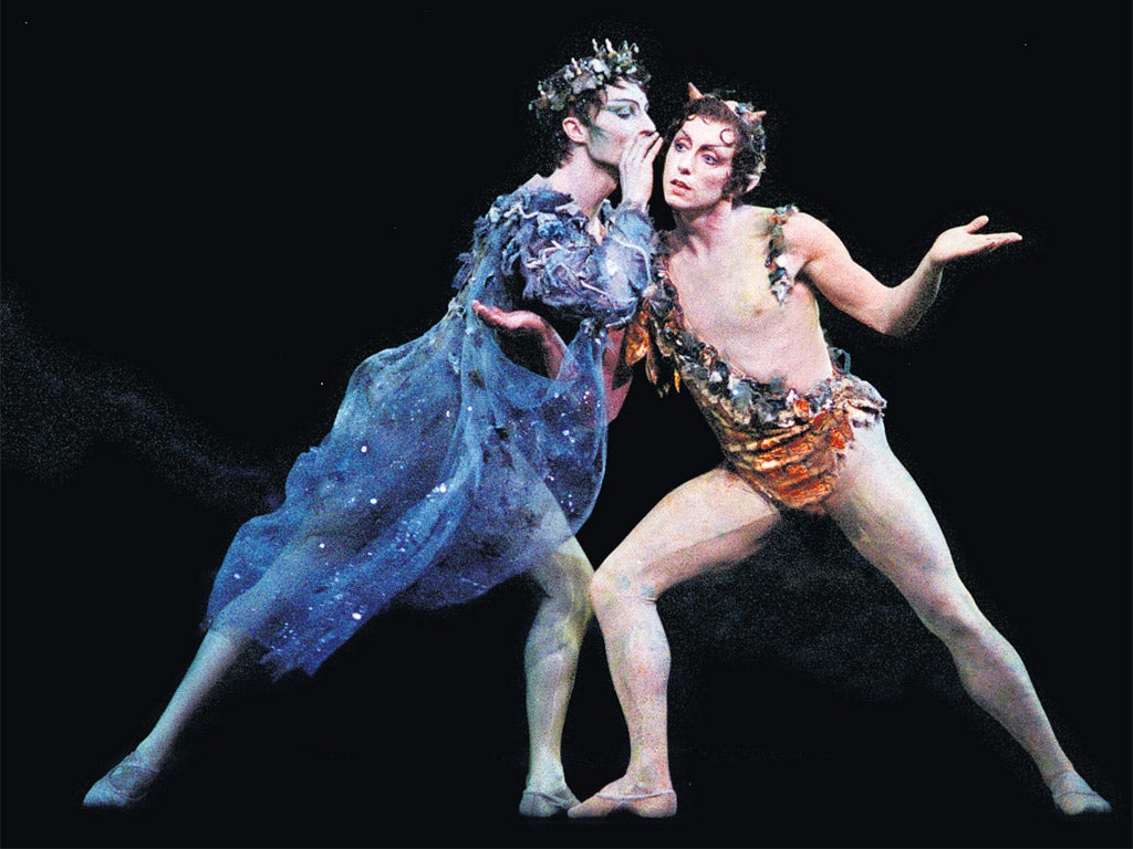 Steven McRae as Oberon instructs Valentino Zucchetti’s Puck in The Dream