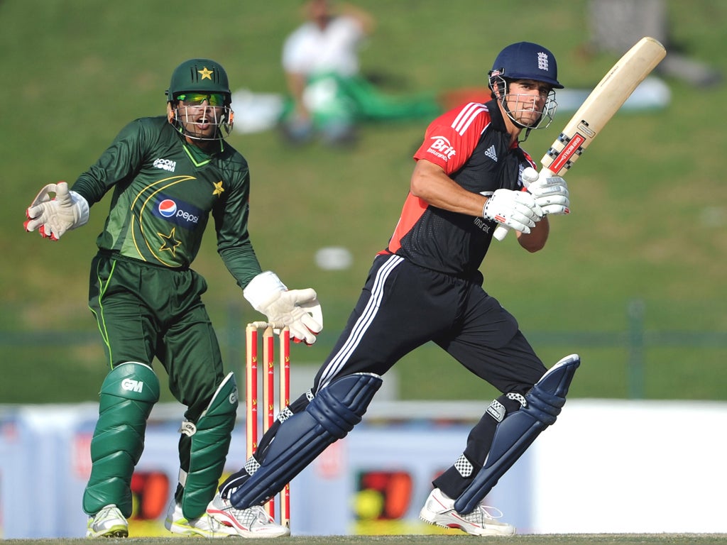 Alastair Cook piles on the runs against Pakistan