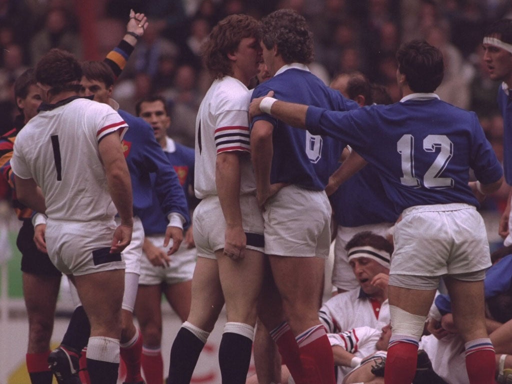 Mickey Skinner (left) confronts Eric Champ attheParc des Princes in 1991