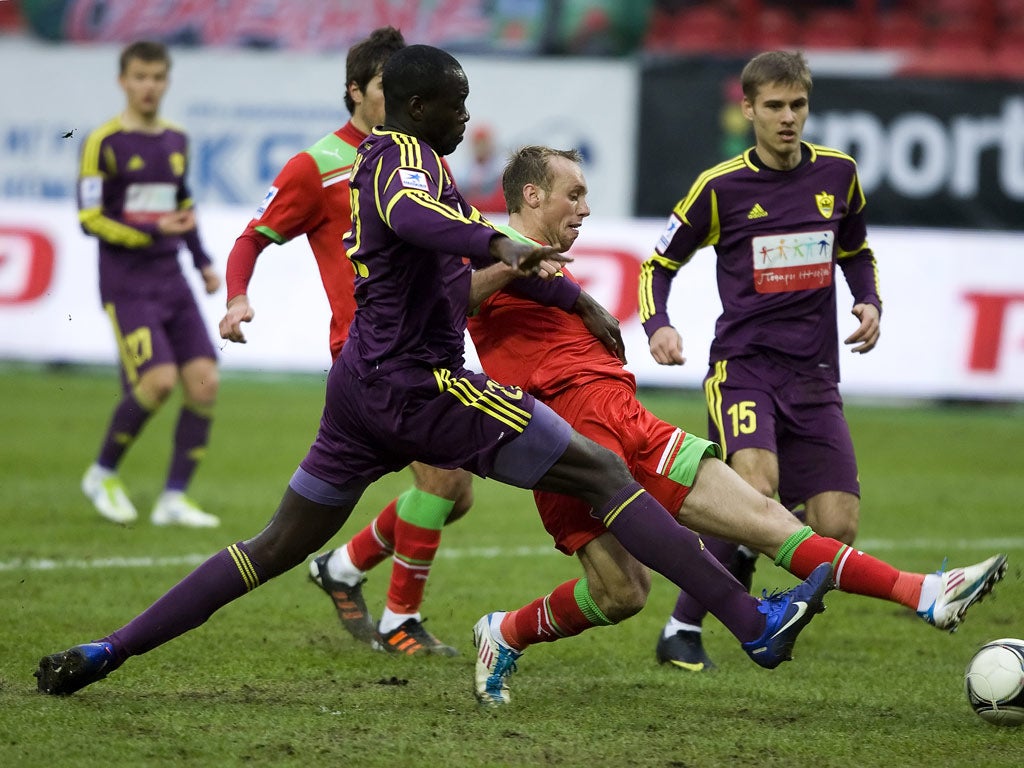 Chris Samba in action for Anzhi Makhachkala