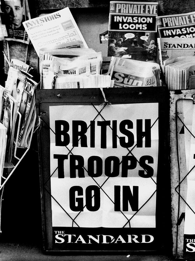 May 1982 - An Evening Standard headline announces the troops move in