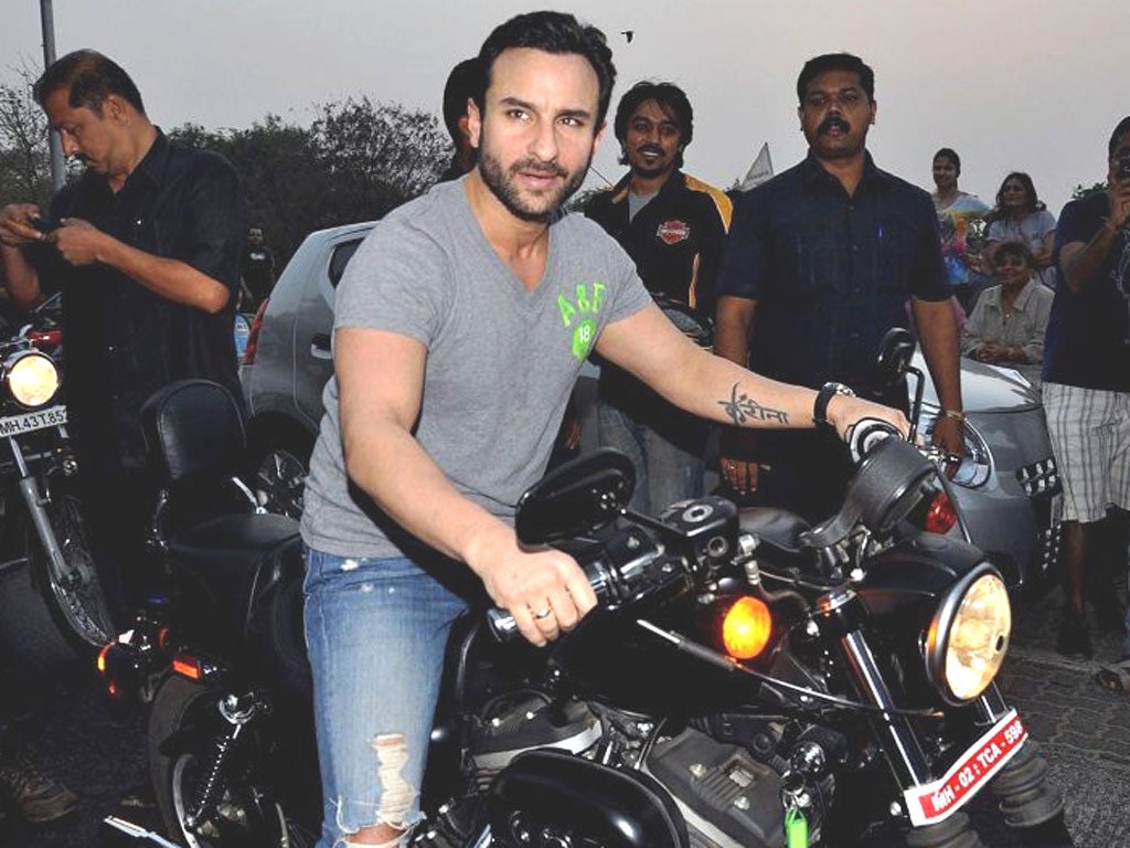 ‘Agent Vinod’, starring the Indian actor Saif Ali Khan has had
lukewarm reviews