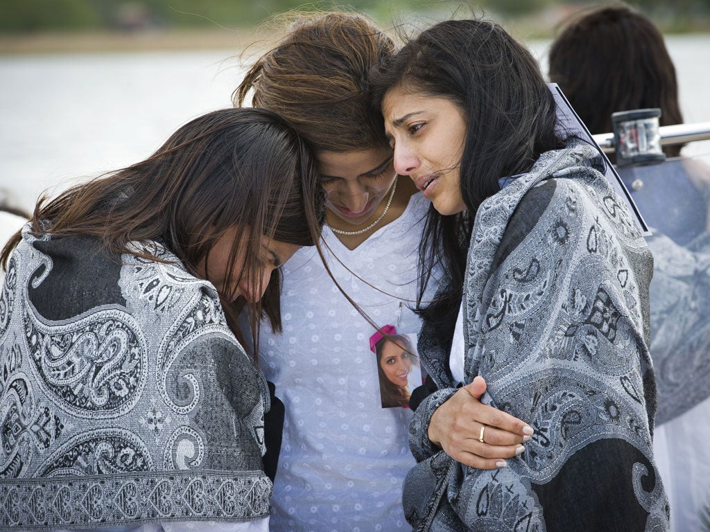 Ami Denborg, right, with relatives Sneha and Nishma Hindocha after Anni’s ashes were scattered on Lake Vanern, Sweden
