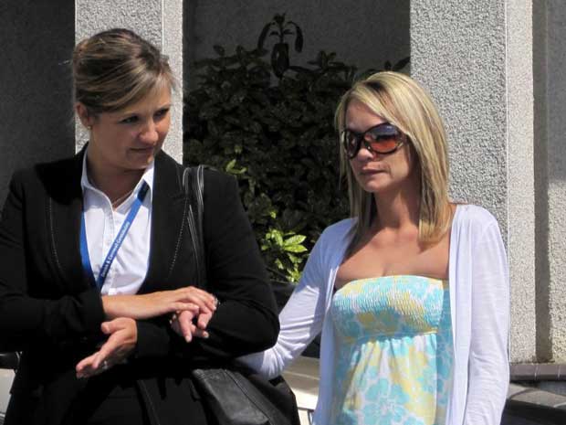 Tina Nash (right) has been left completely blind