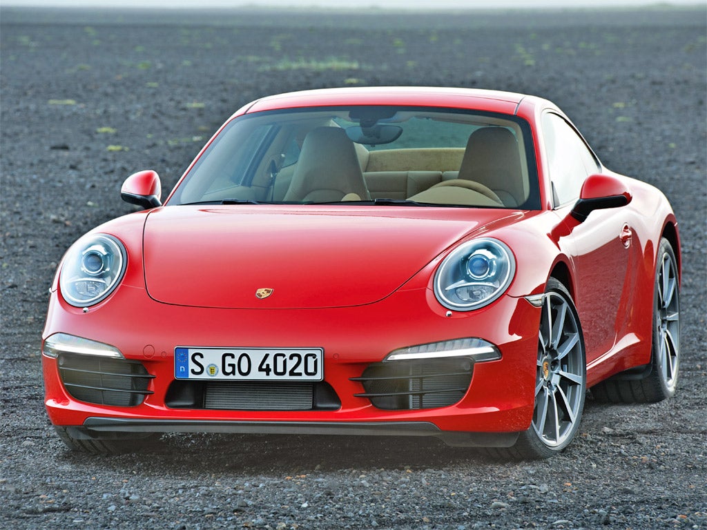 'Throttle-hoofing buzz': The new Porsche 911