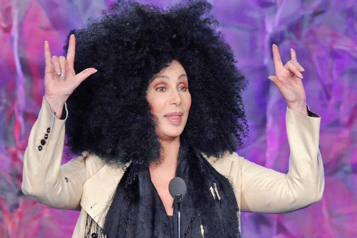Cher isn't dead (and neither is Terri Hatcher): Twitter users confused