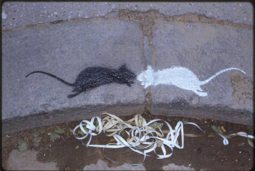 Blek le Rat Paris street art: Rats like these started appearing along the river Seine in the 1980s.