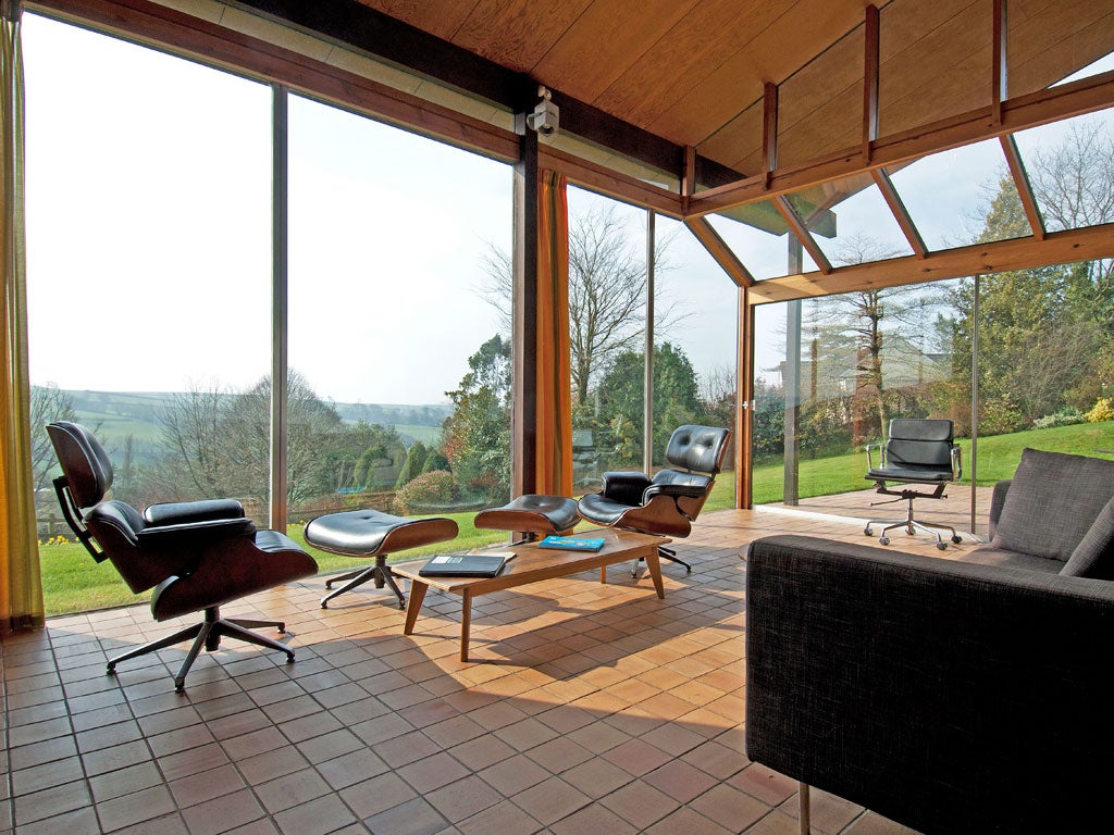 Anderton House’s sitting room frames valley views