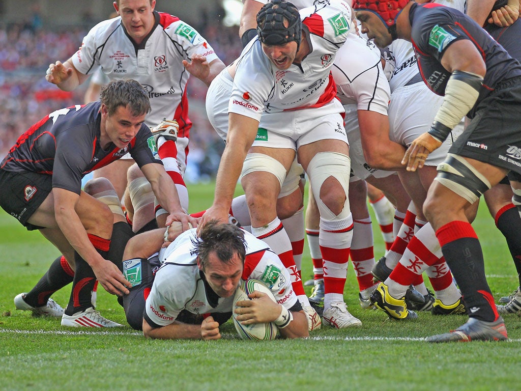 TRY GUY: Pedrie Wannenburg scores the vital try for Ulster against
Edinburgh