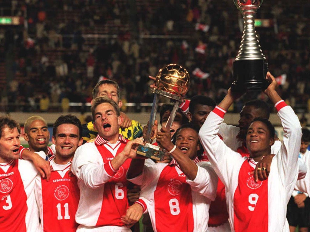 Patrick Kluivert lifts the Eredivisie title