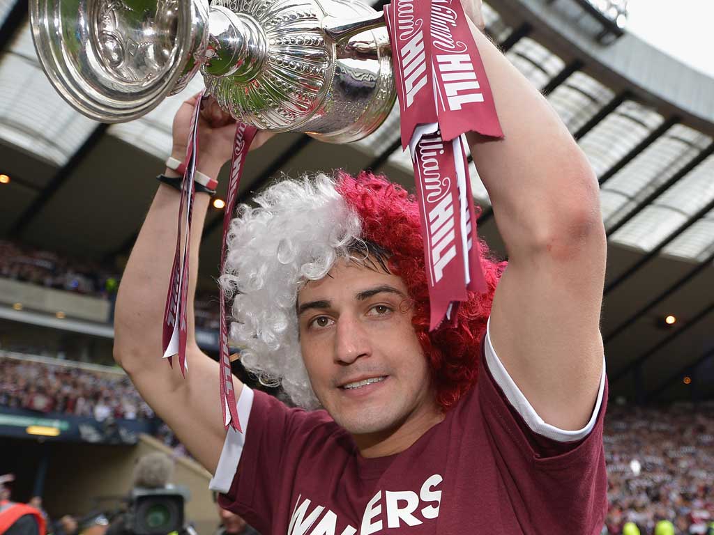 Two-goal Rudi Skacel lifts the Cup