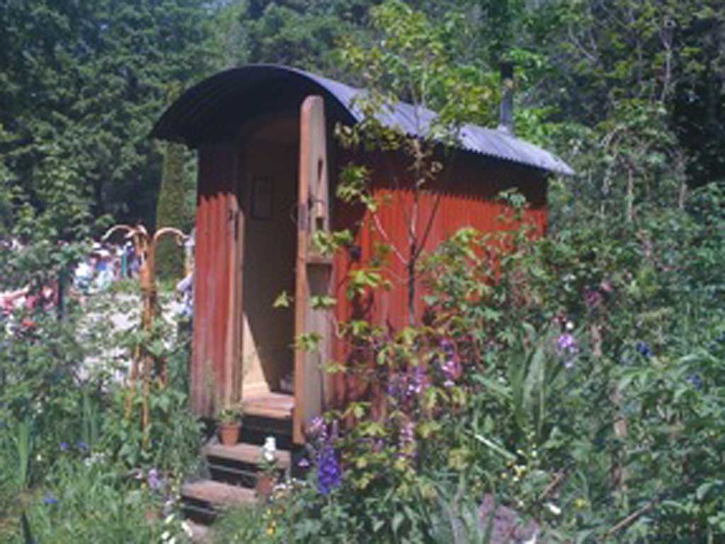 The Plankbridge shepherd's hut