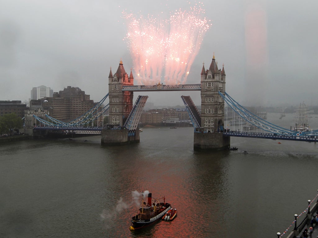Fireworks were then set off from the top of Tower Bridge before the bascules of the bridge were lowered as many boats sounded their horns.