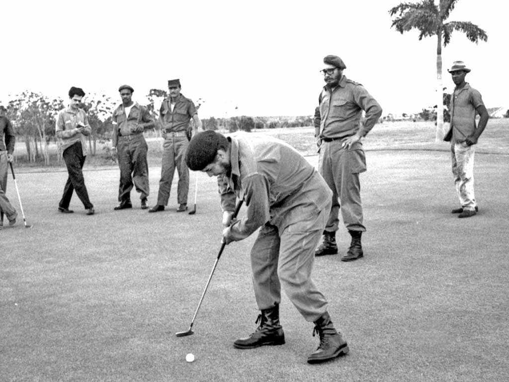 Che Guevara playing golf with Fidel Castro after the revolution