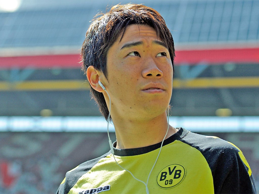 Shinji Kagawa is signing forManchester United after impressing over two seasons in Germany