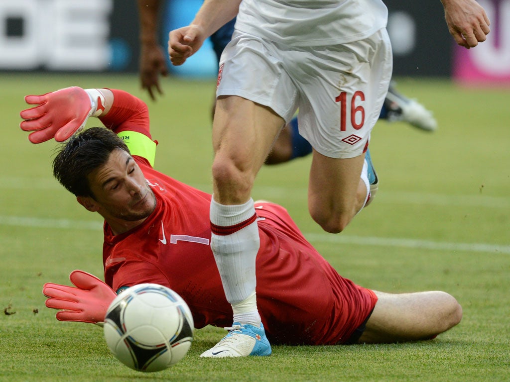 <b> FRANCE </b><br/>
 
<b> Hugo Lloris : </b> Largely untroubled throughout the match, though he could have perhaps come out and punched away Gerrard’s cross for Lescott. 6/10