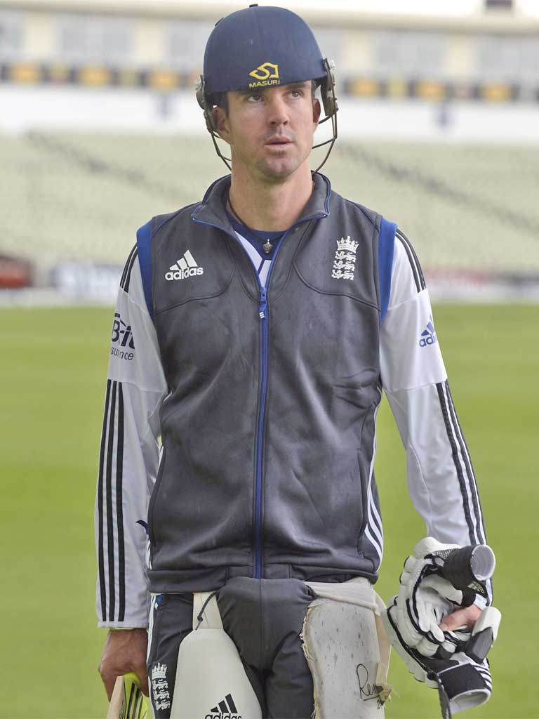 Andy Flower says Kevin Pietersen will not be made a special case