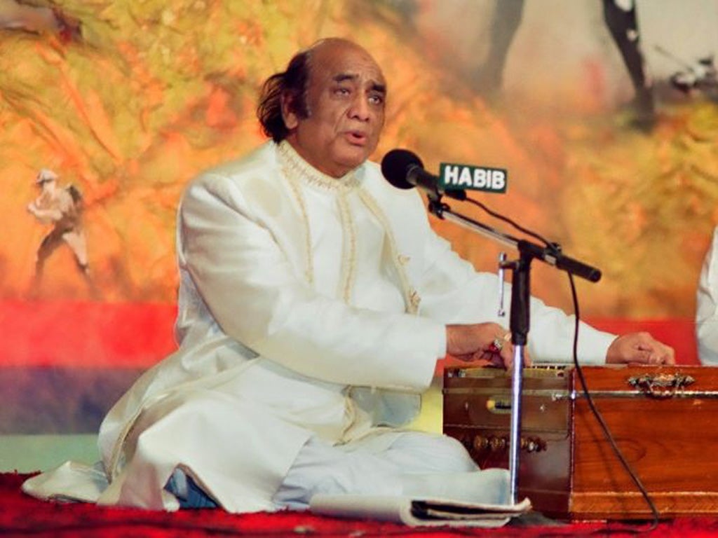 He was referred to as 'a titanic figure in the field of music': Hassan in concert in Rawalpindi in 2003