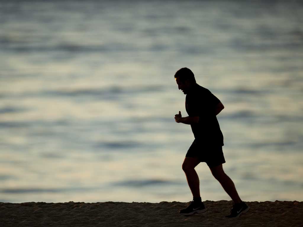 There isn't
always time
for long runs
and gym
trips, but
press-ups in
your room
require only
that you be
determined