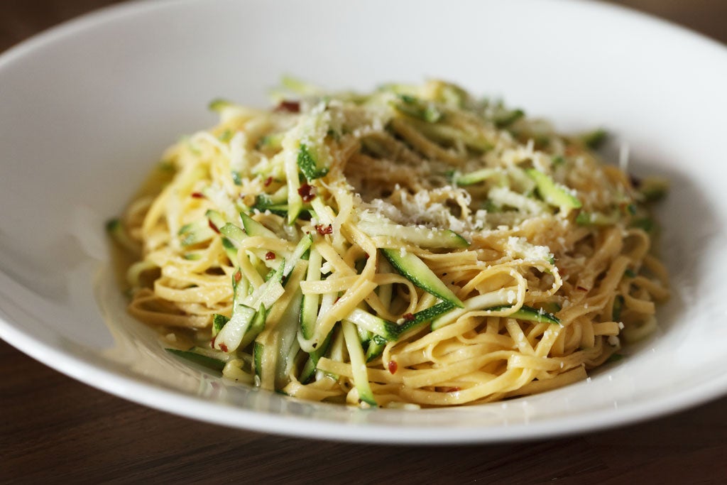 Pasta with courgettes and chilli