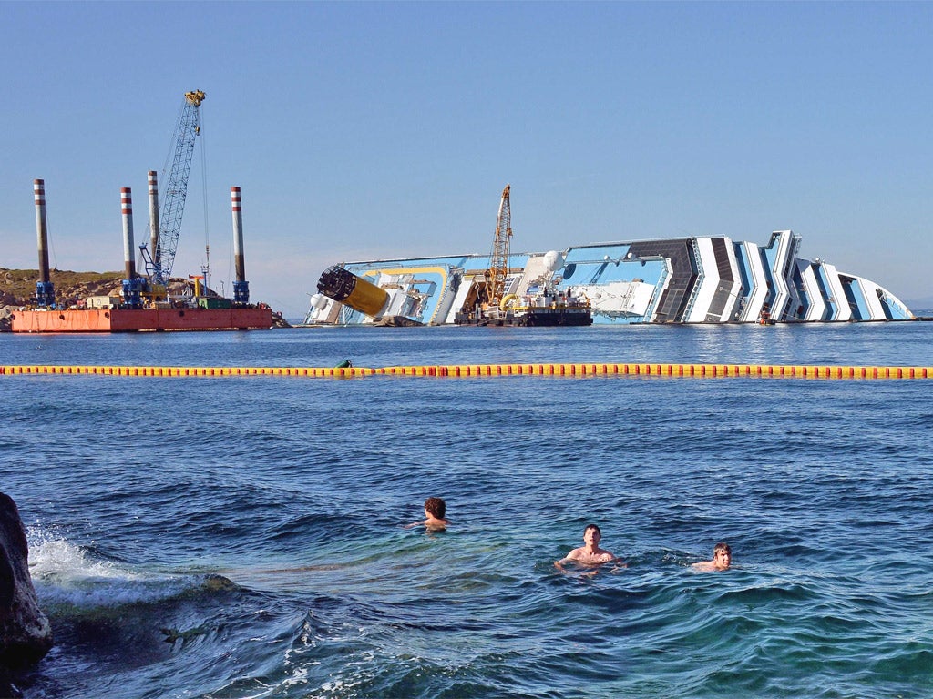 The operation to remove the Concordia wreck will take a year