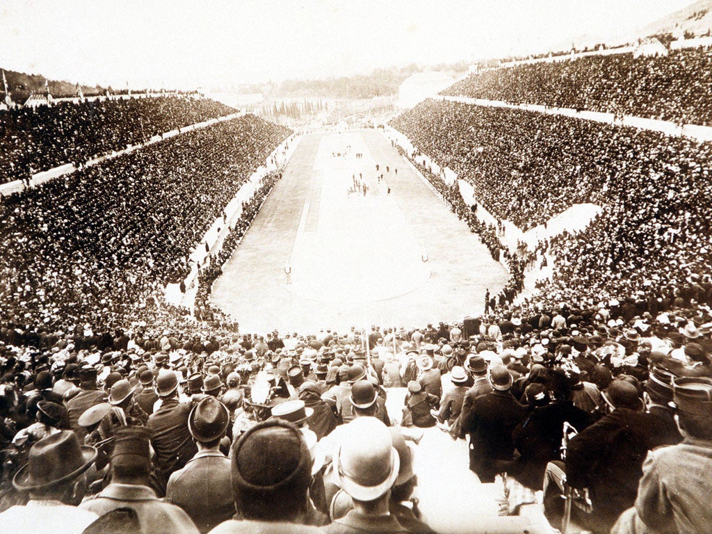 ATHENS 1896 About 100,000 people attended the opening ceremony at the Panathinaiko, where the bends in the track were so severe that athletes had to slow down to stay upright