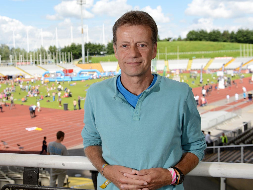 Mick Thompson, Ennis's first coach