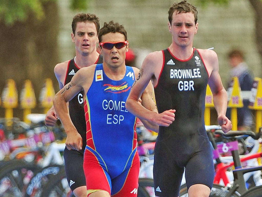 Alistair Brownlee leads Spain's Javier Gomez, with his brother Jonny in third