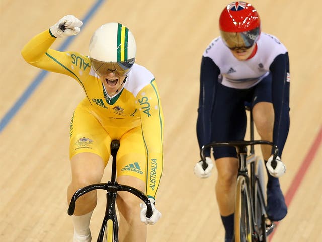 Victoria Pendleton (right) is beaten to the gold medal by Anna Meares