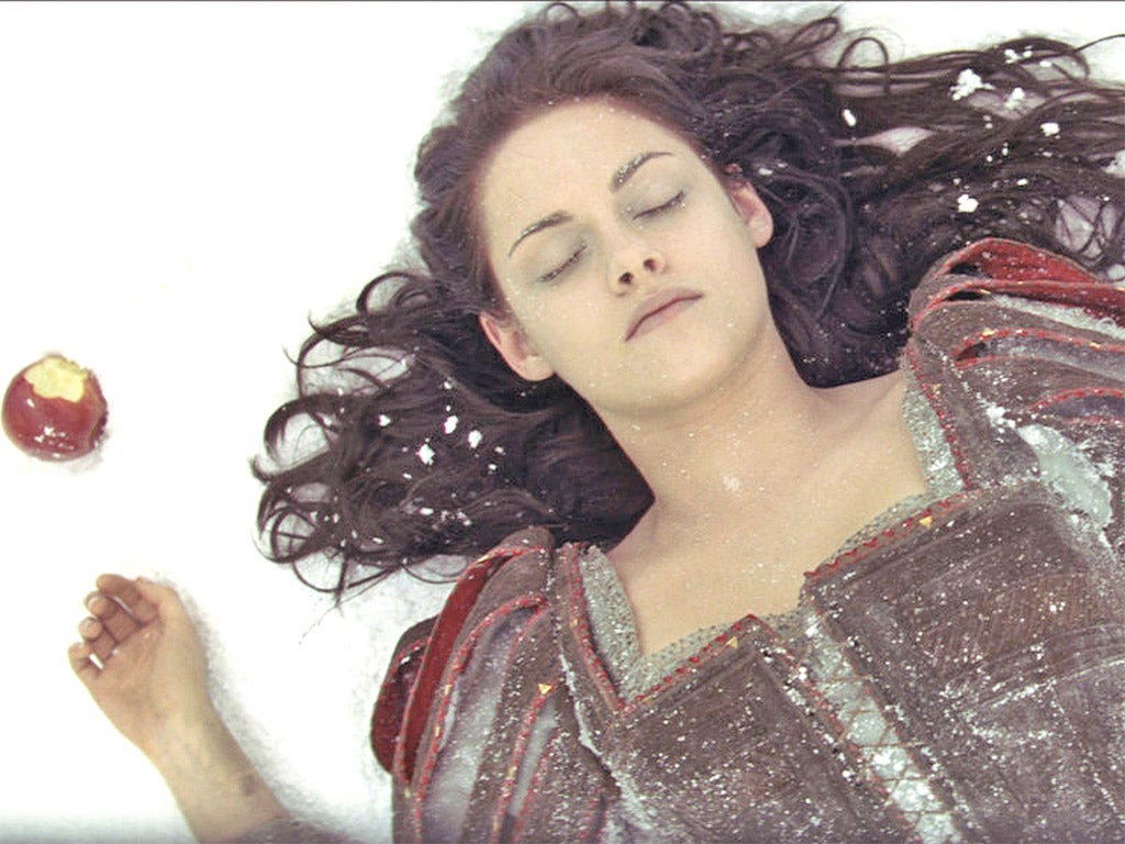 Kristen Stewart in Snow White and the Huntsman