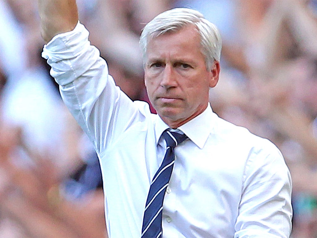 Newcastle United manager Alan Pardew