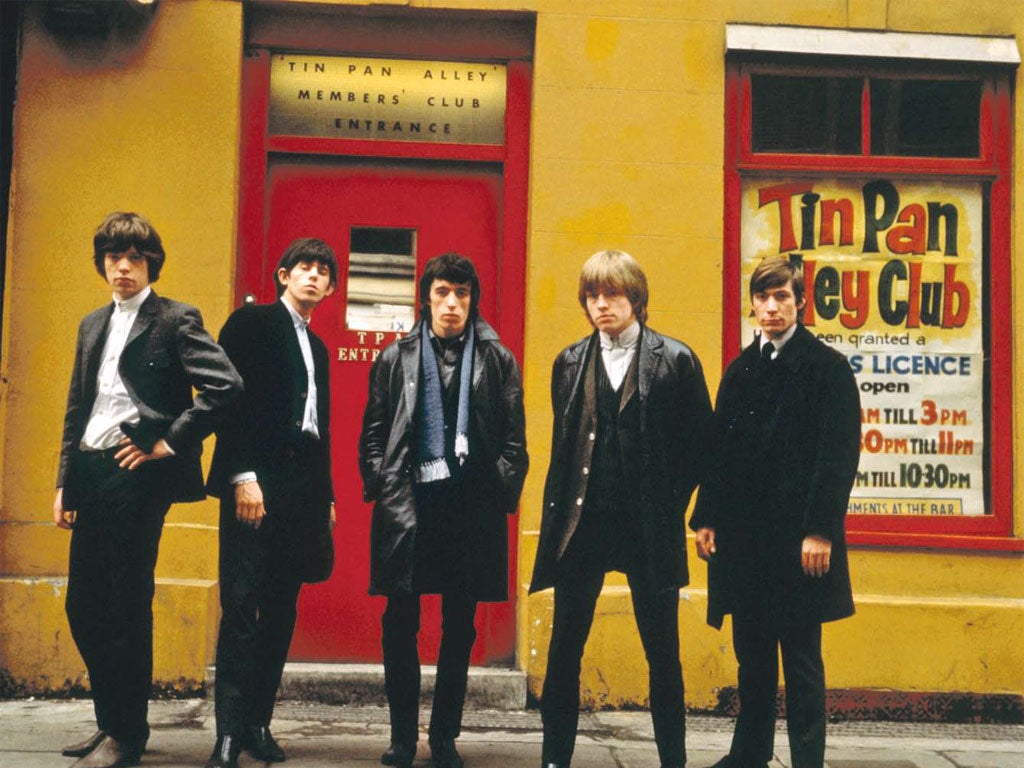 Exile on Denmark Street:
The Rolling Stones outside
the Tin Pan Alley Club
in 1963