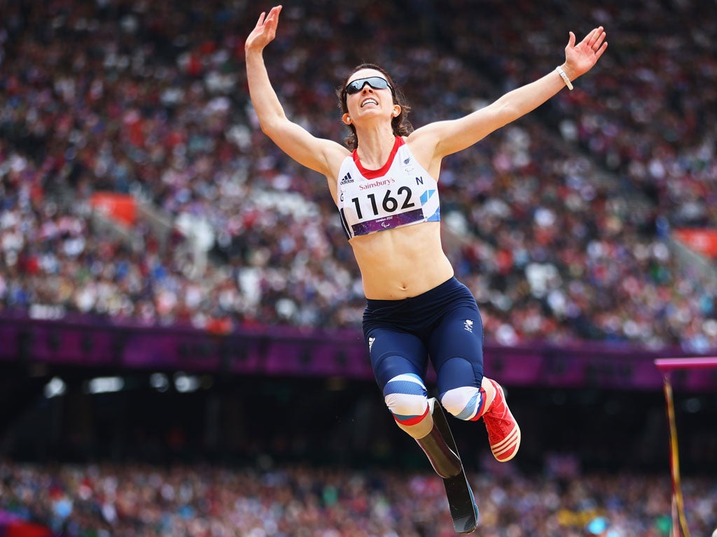 Stefanie Reid in the F42/44 long-jump final