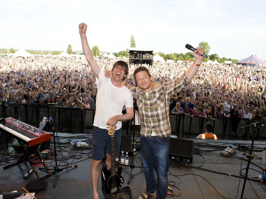 Alex James (left) with chef Jamie Oliver