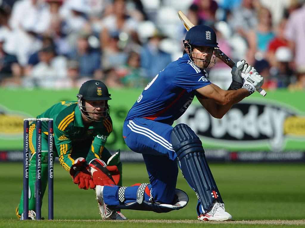 Alastair Cook in action