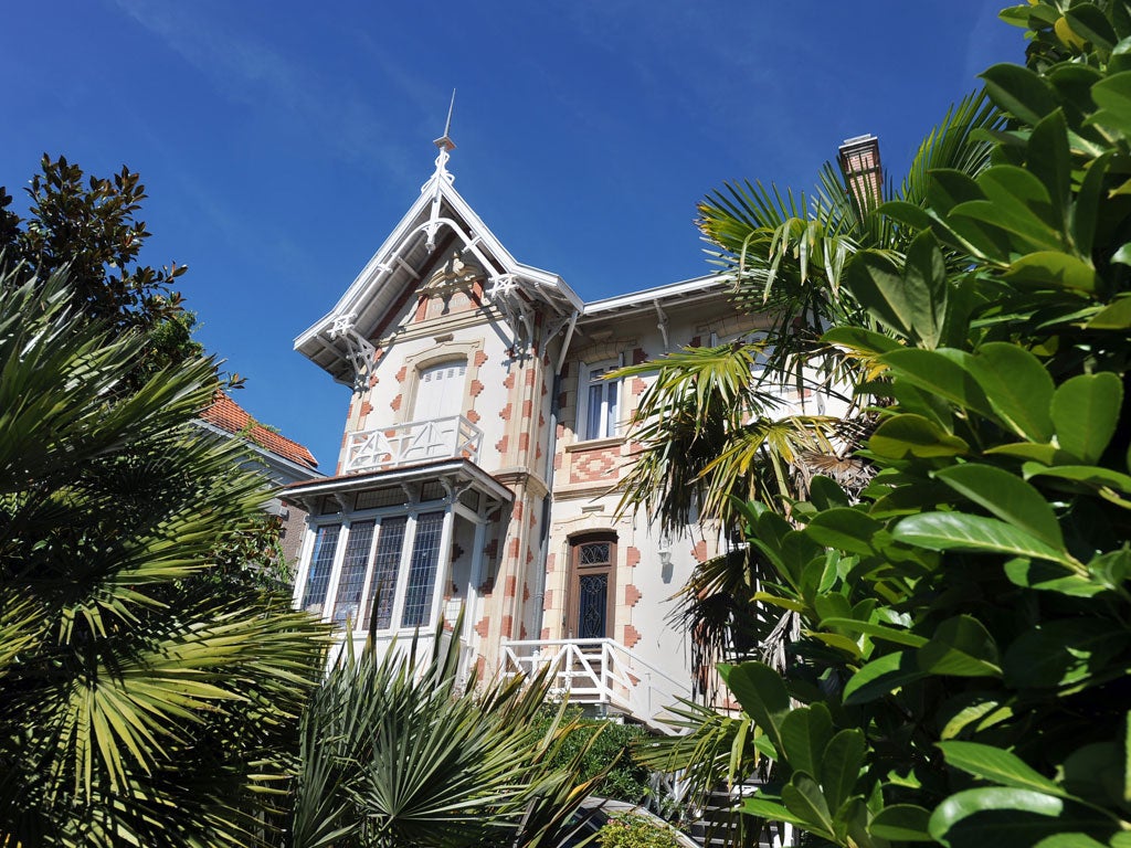 Villa in Arcachon's Ville d'Hiver
