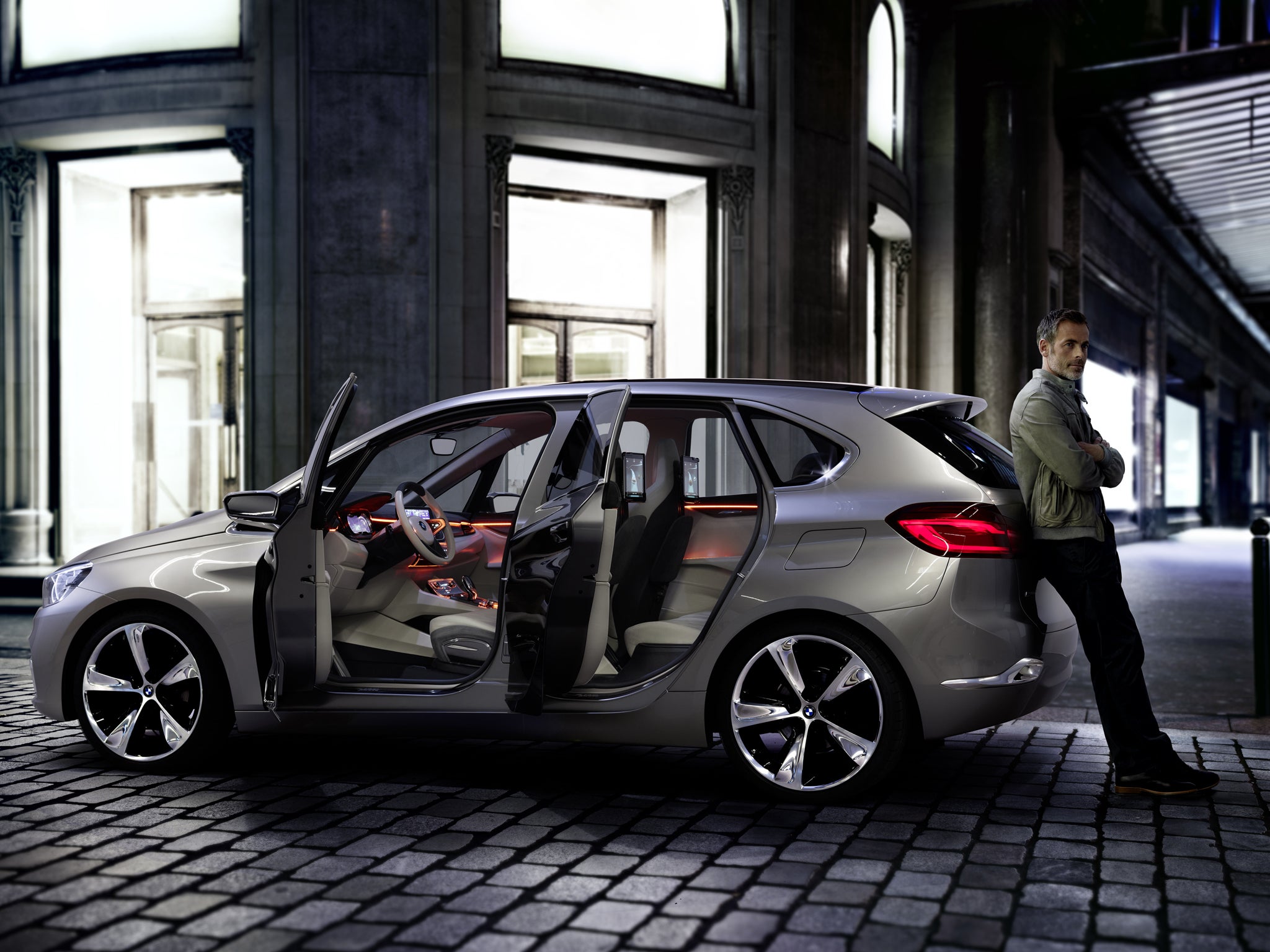 BMW 's Active Tourer concept vehicle