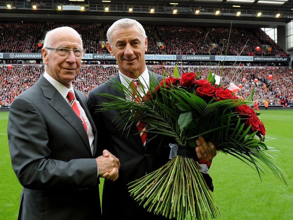 Bobby Charlton and Ian Rush with 96 red roses in memory of the Hillsborough disaster