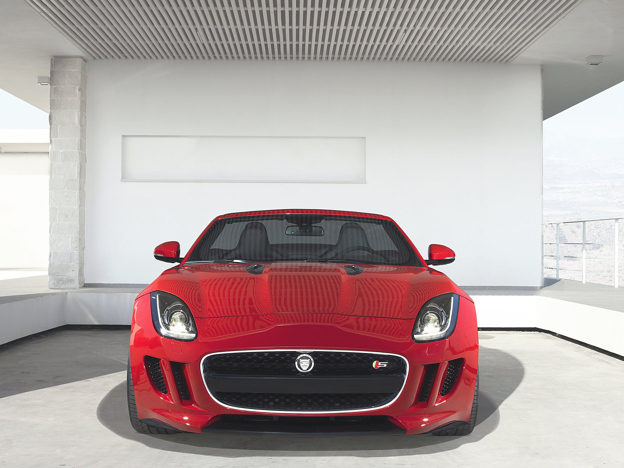 The new Jaguar F-Type unveiled in Paris