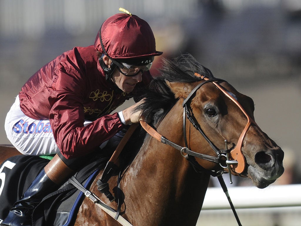 Richard Hughes and Havana Gold win the Somerville Tattersall Stakes