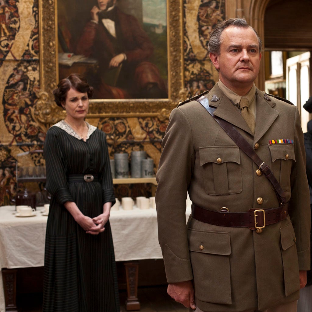 Elizabeth McGovern as Lady Cora, Hugh Bonneville as Lord Grantham