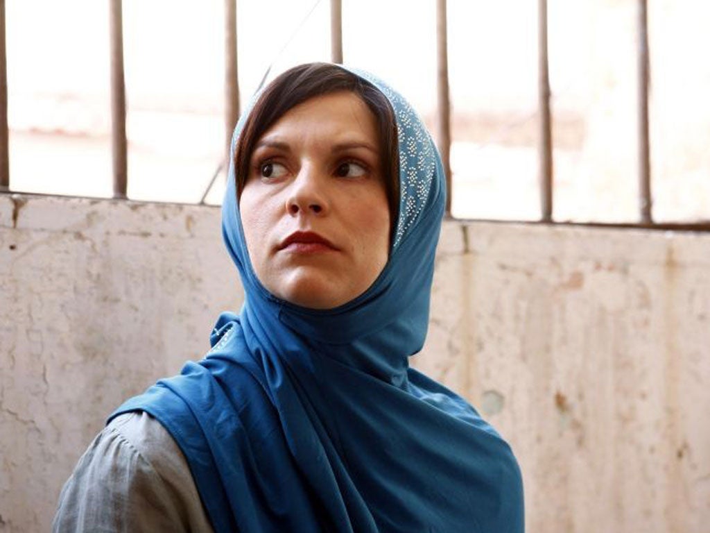 In the first episode of the new series Carrie (Claire Danes) is teaching English to immigrants while Brody (Damian Lewis) is embarking on a political career