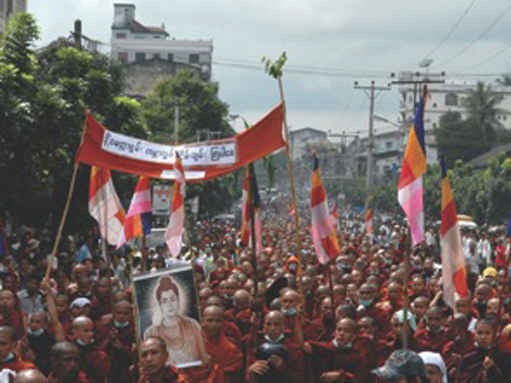 Photography of Burma from 'Burmese Shadows' by Thierry Falise