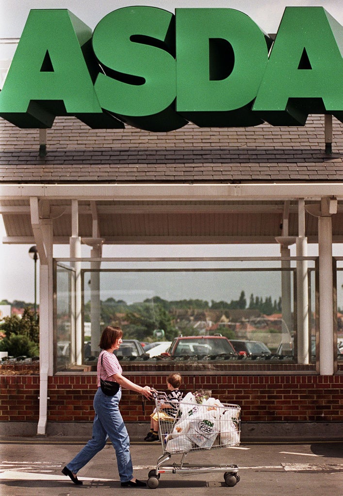 Asda signalled a likely supermarket petrol price war today by cutting its pump prices by 2p a litre