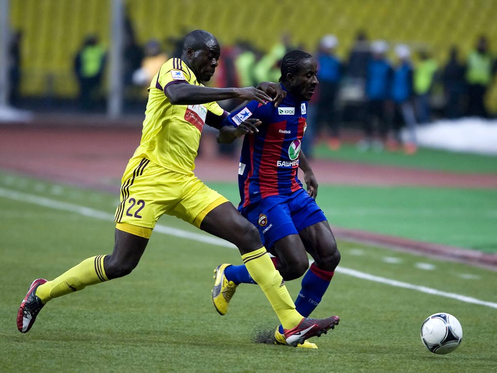 Chris Samba in action for Anzhi Makhachkala