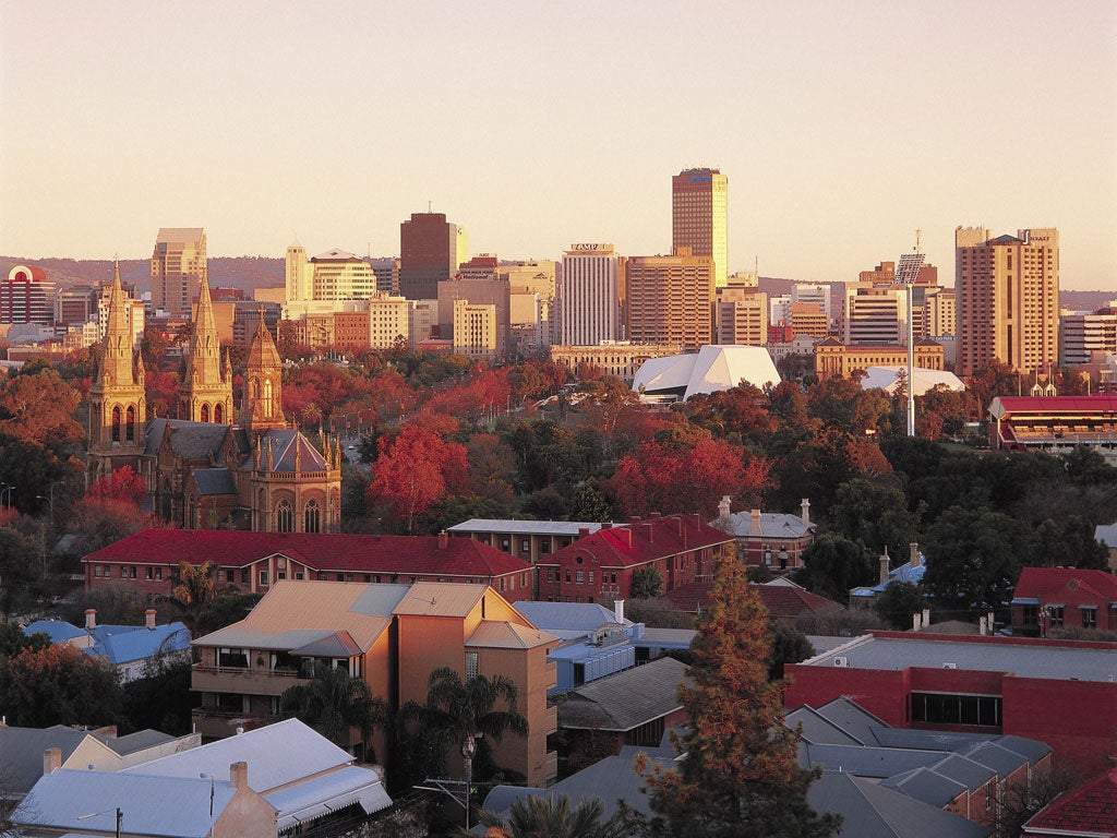 Southern beauty: sunrise over Adelaide