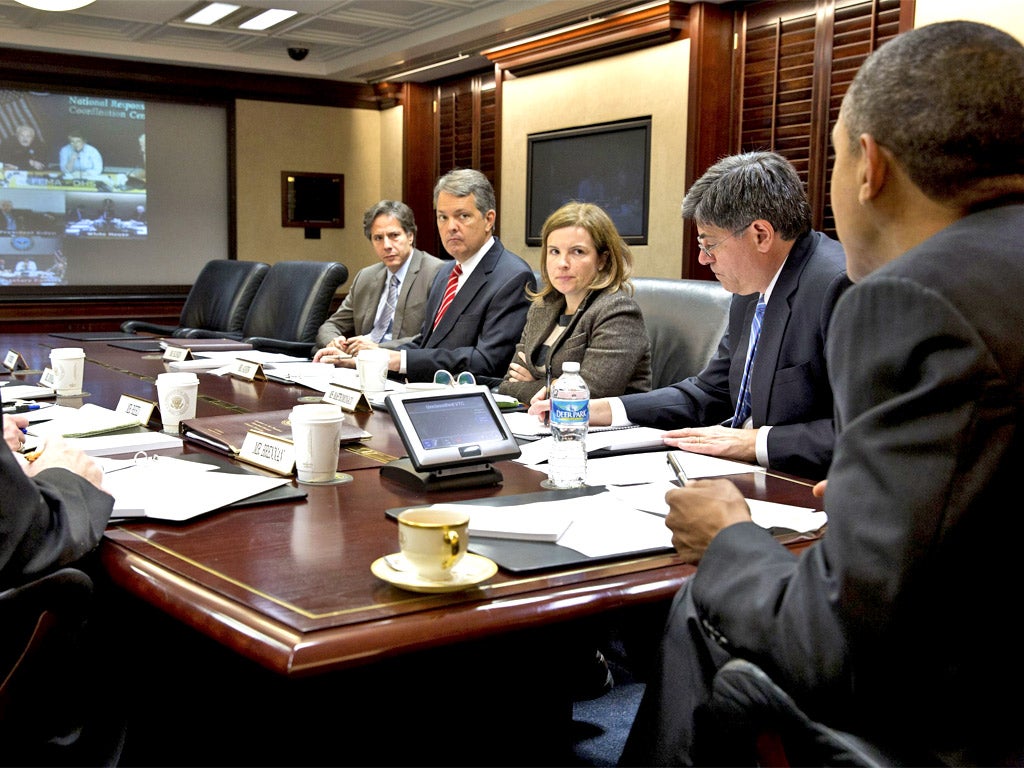 Barack Obama returned to the White House to co-ordinate the federal response to Sandy