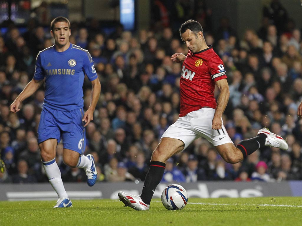 Ryan Giggs in action against Chelsea