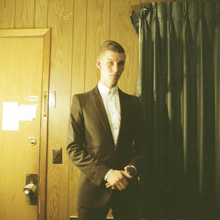 Face to watch: Willy Moon's new song 'Yeah Yeah' is on the new Apple ad and he's currently supporting Jack White on his UK tour